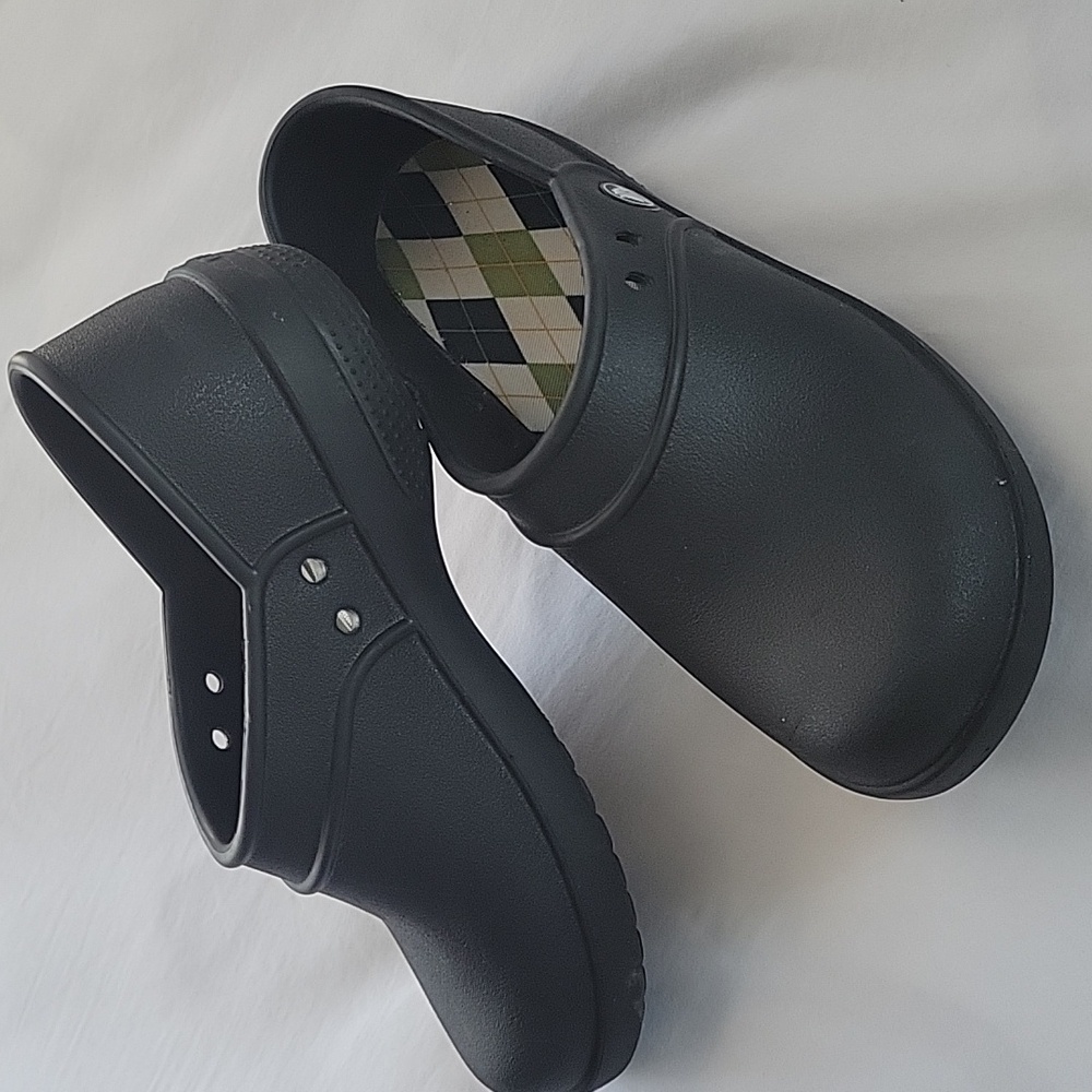 CROCS Black Slip-On Footwear - Picture 2 of 7